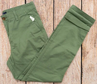 Womens Sz 10 Girlfriend Chino Embroidered Leg Detail NWT GAP - 802540 (2e11) - Image 1 of 4