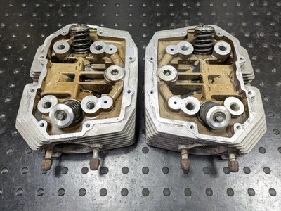 Culata original para motor Moto Guzzi Le Mans 850 III (1983 Le Mans) Foto 1 de 3