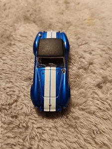 Johnny Lightning 65 Shelby Cobra with black top - Picture 1 of 5