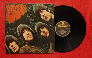 THE BEATLES RUBBER SOUL UK PRESSED YELLOW/BLACK PARLOPHONE LABEL - Picture 1 of 1