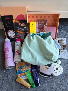 Glossybox Blissim Mega Beauty Box Set Neu Konvolut Pflege Parfüm Tasche - Bild 1 von 5