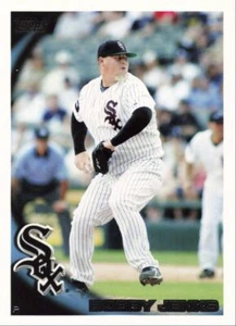 2010 Topps Baseball Bobby Jenks Chicago White Sox #242 - Picture 1 of 2