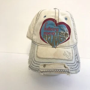 True Religion J'adore Mon Herrenhut abgenutzt weiß verstellbarer Rückenriemen - Bild 1 von 12