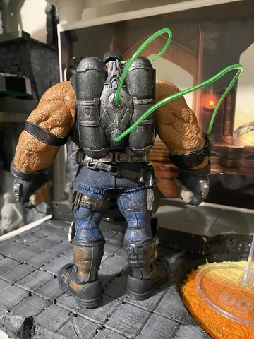 McFarlane DC Multiverse Batman  BANE Custom Venom Tank(No Figure Included) Cover