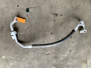 TUBO AIRE ACONDICIONADO FORD FIESTA 1.0L MK8 (2017-2023) H1BH19F618 - Imagen 1 de 10