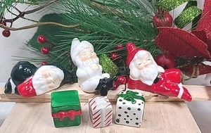 6 Stk. Schlafende Vintage Weihnachten Weihnachtsmänner Pixie Elfen & Geschenke Figuren 3" Taiwan - Bild 1 von 10