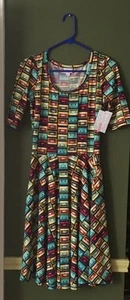 NWT ~ LuLaRoe NICOLE Dress ~ SMALL ~ Vintage CASSETTE TAPES *UNICORN* Buy it Now - Imagen 1 de 1