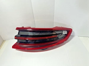 Porsche Macan 2015-2018 RH Passenger LED Outer Tail Light 95B945096E CHIPPED - Picture 1 of 21