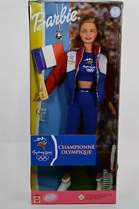NRFB-2000 FAN OLÍMPICO DE SYDNEY BARBIE FRANCIA BANDERA INTERNACIONAL FRESA RUBIA - Imagen 1 de 9