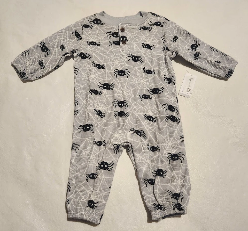 Nuevo con etiquetas Mameluco tejido gofre estampado araña Halloween azul marino antiguo de una pieza bebé niño Foto 1 de 1