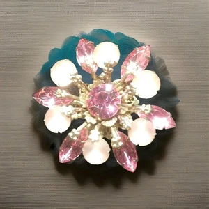 Vintage Estate Pink Prongset Rhinestone Flower Brooch - Picture 1 of 5