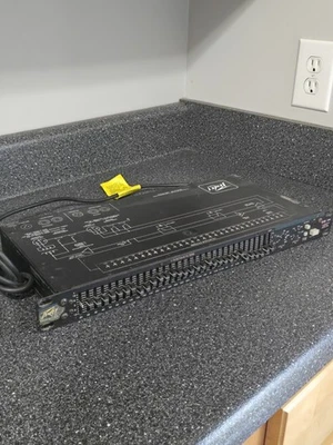 Ecualizador Peavey EQ 31 1/3 octava ecualizador gráfico Foto 1 de 4