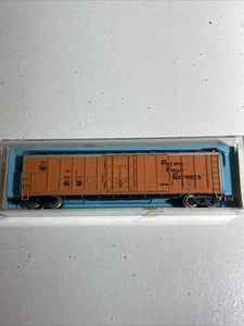 Atlas N Scale Pacific Fruit Express Box Car #2304 50ft Reefer w Orignal Case - Picture 1 of 7