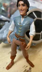 Disney "Flynn Rider" de la película enredada 4" pulgadas de alto PVC estatuilla juguete - Imagen 1 de 6