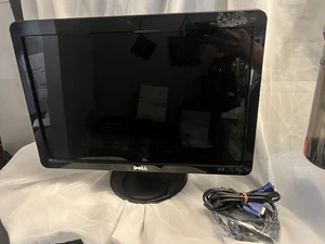 Dell 14” Monitor VGA Power Cord Included. Perfect for Casual use or CCTV - Picture 1 of 16