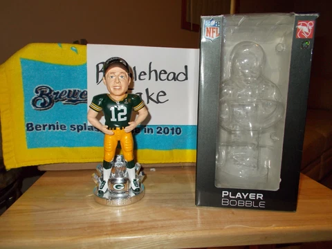 NIB AARON RODGERS SUPER BOWL XLV 45 GREEN BAY PACKERS MVP RING BASE BOBBLEHEAD Cover