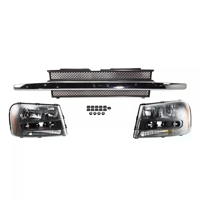 Front Grille Headlights Left & Right For 2002-2009 Chevrolet Trailblazer 3PCS - Image 1 of 4