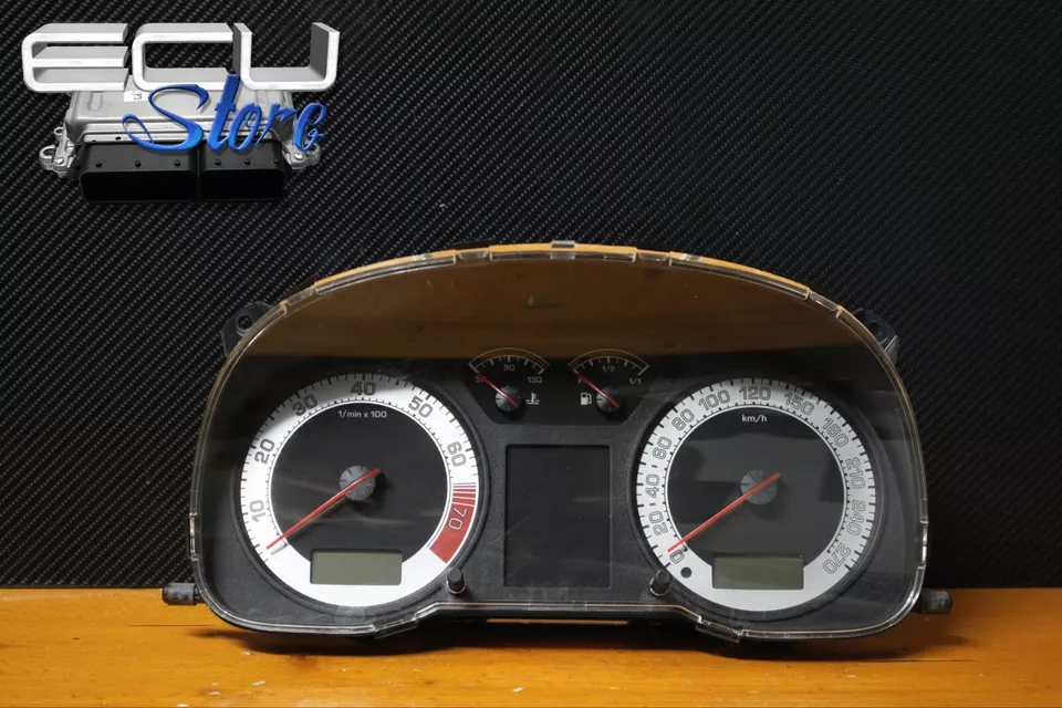 TACHIMETRO / QUADRO STRUMENTI SKODA OCTAVIA 2002 BENZINA - 1U0920811C - Immagine 1 di 3