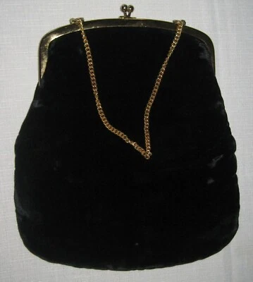 Bolso de mano o bolso de mano plegable de terciopelo negro de los años 50 - "A Madison Creation" Foto 1 de 4