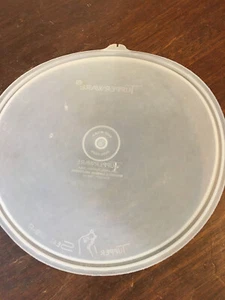 Tapa de repuesto transparente Tupperware 229-17 vintage, ranura de bloqueo de 7 1/2", 8" en general - Imagen 1 de 3