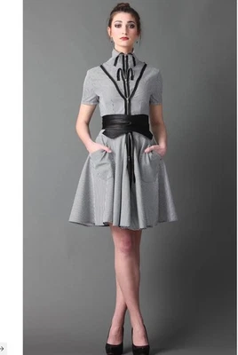 Cinturón Corbata Original Plateado SOHUNG DESIGNS MADE IN NEW YORK Foto 1 de 4