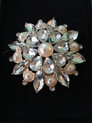 Broche Avon Snowflake 2012 - Imagem 1 de 4