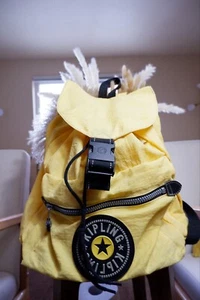 VTG Kipling Backpack Yellow Medium Size - Picture 1 of 5