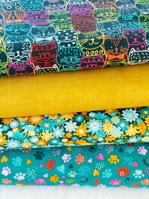 Makower  Stoffpaket Patchworkstoff WHISKERS Katze Katzen Pfoten Tatzen Blumen - Bild 1 von 4