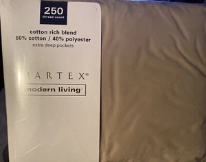 MARTEX Solid SESAME KHAKI Cal King Bed Sheet FITTED Easy Care 250 Thread USA Vtg - Picture 1 of 4