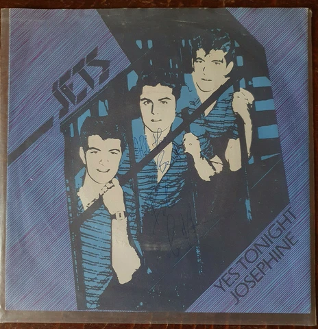 THE JETS - Signed 45 - Yes Tonight Josephine - EMI 5247 - EX/VG Cover