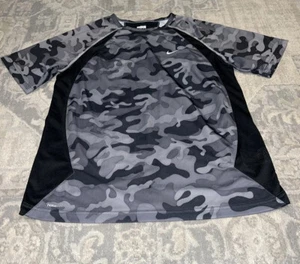 Nike Fit Dry Black Gray Short Sleeve Shirt Boys SZ X-LARGE 18/20 XL - Picture 1 of 4