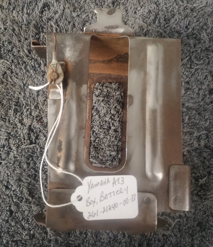 CAJA BATERÍA YAMAHA AT3 125 Foto 1 de 4
