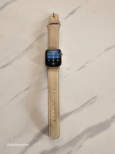 Apple Watch Series 5 GPS + Cellular Aluminum 40mm Rose Gold PLEASE READ - Photo 1 sur 22