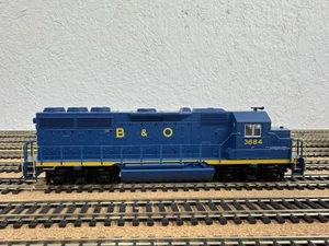 HO Scale Bachmann 66308 EMD GP40 Baltimore & Ohio (B&O) #3684 Sound & DCC - Picture 1 of 7