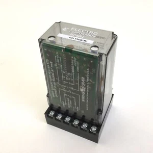 Electro Corp PA11560CNV Transducer, Output: 0-10V @ 1mA, Input: 115VAC, 50/60Hz - Picture 1 of 5