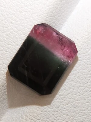 Rich bi color Tourmaline gemstone - faceted natural multi color gem 4.85 CTS - Image 1 of 4