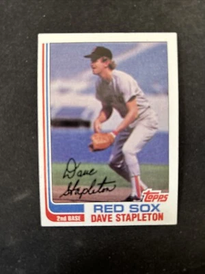 1982 Topps Baseball #589 Dave Stapleton Boston Red Sox NMMt Free Shipping! - Image 1 of 3
