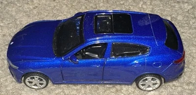 MSZ Diecast Maserati Levante escala 1:32 Foto 1 de 4