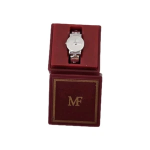 Reloj Zuru Mini Brands Moda Serie 2 Plateado MF Para Barbie - Imagen 1 de 3