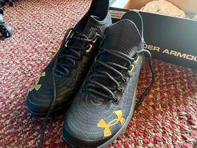 Botín de béisbol Under Armour Bryce Harper 4 talla 9 Foto 1 de 4