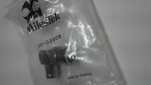 Conector de ángulo recto MilesTek BNC 75 ohmios PN# 10-03908 - Imagen 1 de 3