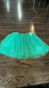 Green tutu - Picture 1 of 3