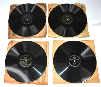 Perry Como 78 Lot of 4 Shellac RCA Victor G to F 20-1857 20-4453 20-3607 20-2653 - Image 1 of 4