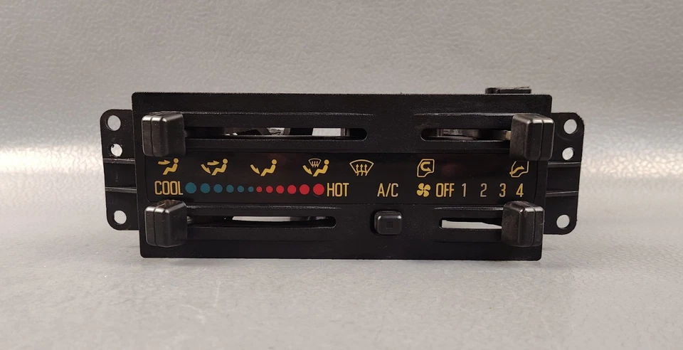 Isuzu NPR AC/Calentador Climatizador Panel AC Unidad de Interruptor OEM JDM Usado Foto 1 de 4