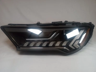 Farol de matriz de LED lateral esquerdo do motorista Audi Q7 SQ7 2020-2024 OEM 4M0941039B - Imagem 1 de 4