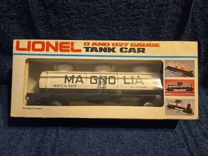 Lionel O Gauge 6-9279 Magnolia 3-Dome Tank Car - New in Box - Picture 1 of 4