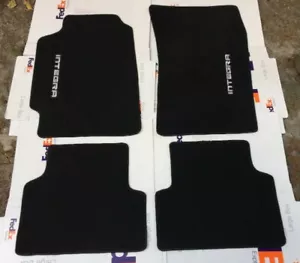 Juego de 4 alfombrillas negras para Acura Integra DA DB nuevas 1990-93 - Imagen 1 de 3