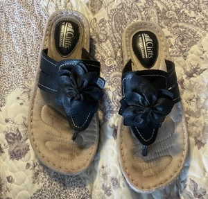 Cliffs By White Mountain Carnation Sandals Black/Smooth Women's 8.5 M Pre-owned - Picture 1 of 1