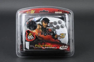2009 Mad Catz Street Fighter IV 20th Anniversary Ryu Fight Pad Controller PS3 - Picture 1 of 3