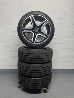 Mercedes GLA X156 Original AMG 19 Zoll Felgen Michelin 7,7mm - Bild 1 von 4